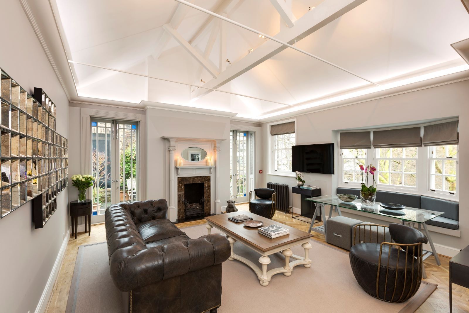 View of Renting in London: Luxury Properties for Rent in Mayfair - UK Sotheby's ...